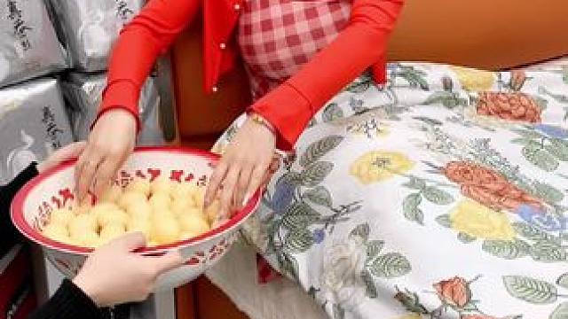 姐妹们生理期不要再穿安睡裤了！漫心棉棉蚕丝裤新品尝鲜价，12.99就到手20条了！真蚕丝的穿着更舒服