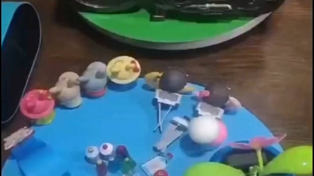 旋转展示台电动转盘电商直播带货拍摄视频
旋转展示台 电动转盘 直播带货 拍摄视频 云台转台 橱窗柜