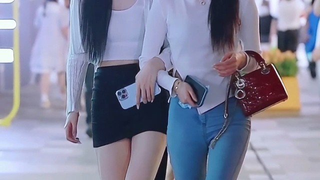 这样的小姐姐谁不爱