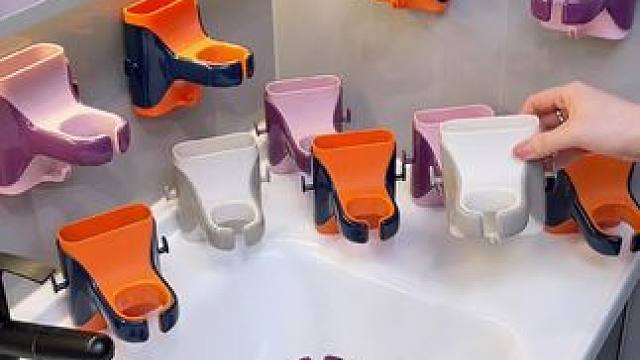 家里的吹风机总是没地方放，就入手了这个吹风机架，这下终于可以解放双手啦#吹风机架#好物推荐