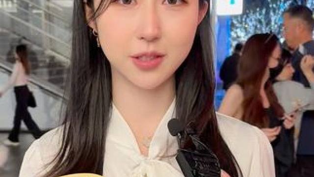 嫁妆和彩礼应该是1：1 #街头采访 #深圳 #是你的理想女朋友吗 #彩礼嫁妆 #三观正的女孩