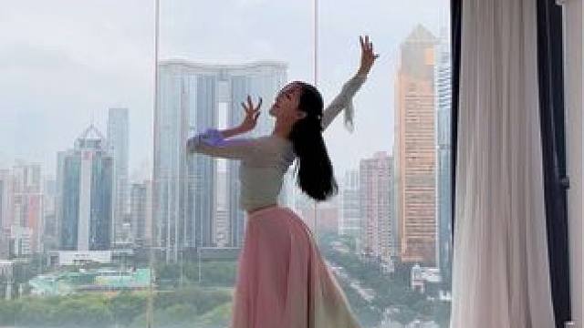 好甜好甜！跳完整个人开始冒粉红色小泡泡原创：