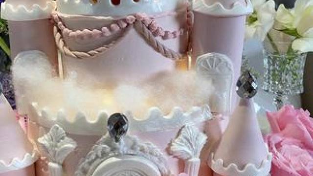 是在逃公主殿下的城堡呀～#生日蛋糕 #公主蛋糕