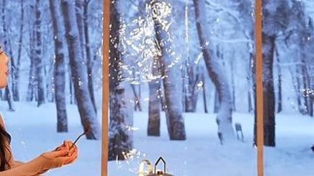 在大雪中搭帐篷露营，帐篷被大雪压塌！#户外露营 #户外 #解压 #露营⛺ #户外用品