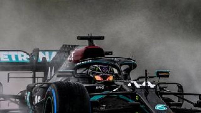 一位来自的爵士，同时也是Seven-time world champion of #f1 #汉密尔顿