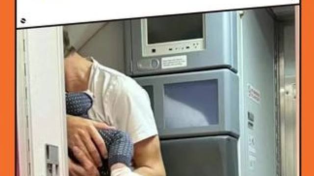 还有哪些风韵犹存的叔 有点走不动道#颜值 #帅哥 #氛围感 #叔圈