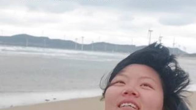 连夜更换露营地，看平潭岛的海上大风车，到莆田取快递，在马路边上睡觉#户外 #平潭岛 #旅行 #床车自