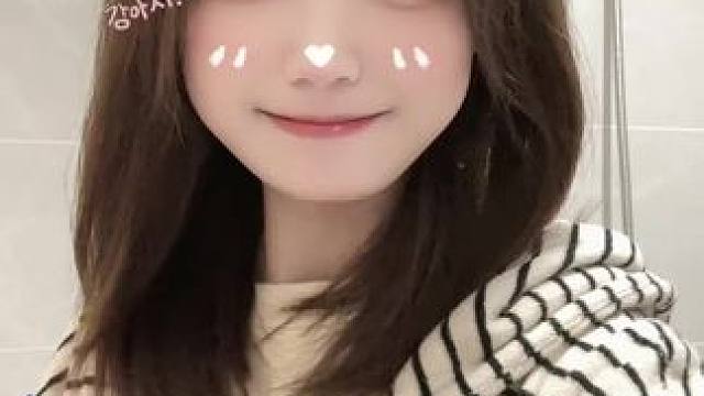 反正咸着也是咸着不如甜一下(o^^o)#天秤 #甜妹 #短发 #甜妹统治世界 #腼腆害羞内向社恐文静