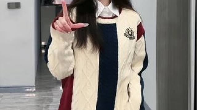 来了家人们#浅跳一下 #女大学生 #甜妹