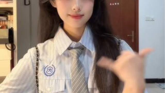 kiss kiss kiss~#甜甜的手势舞 #day1