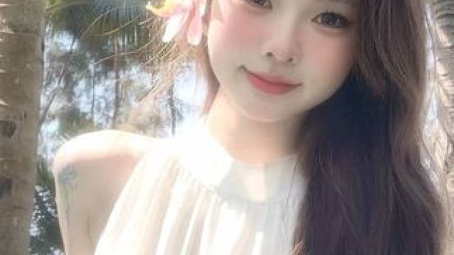 好难的手势舞 有人能学明白吗૮ •᷄~•᷅ა
#downdowndown #甜妹 #期待夏天