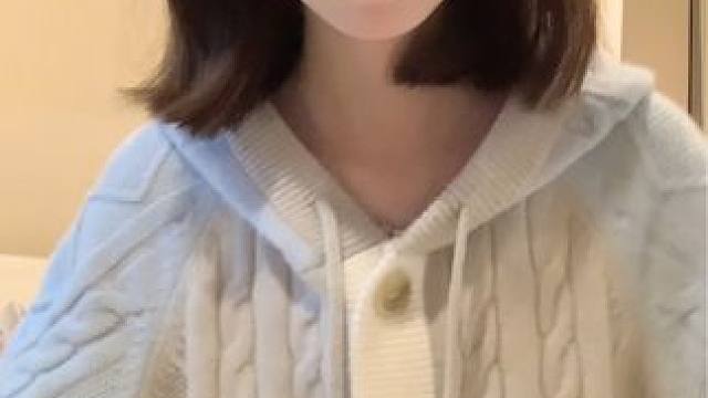 健忘症犯了 我到底是谁的宝宝#甜甜的手势舞 #笨蛋美女 #甜妹