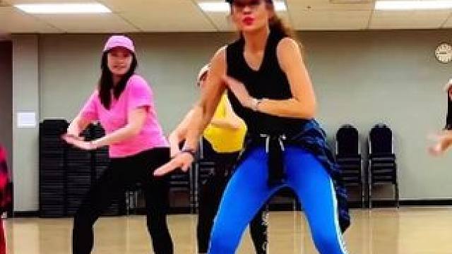 MTFIT女团尊巴舞Ratata 跟上节奏抖起来#尊巴燃脂舞 #减肥尊巴舞 #健身也要节奏感 #舞蹈