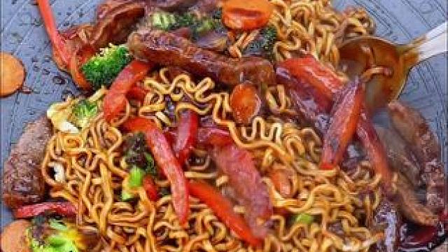 露营牛肉拌面#野营 #户外美食 #露营报告