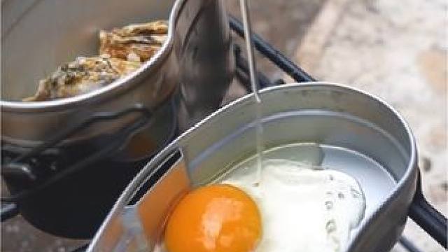 露营生蚝蒸蛋#露营报告 #户外美食