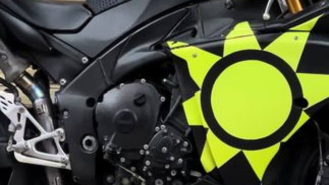 回货，雅马哈R1#每个男人都有一个机车梦 #关注我圆你机车梦