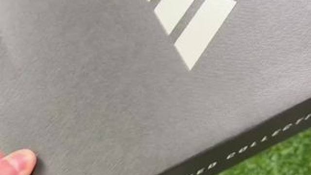 #dou来足球季 #唯有足球不可辜负 #足球鞋 #足球 #好鞋推荐