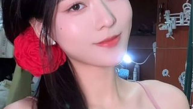 老婆们女神节快乐～#女大学生 #慢摇 #今天长这样