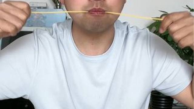 #揭秘 #试吃 #玉米面条