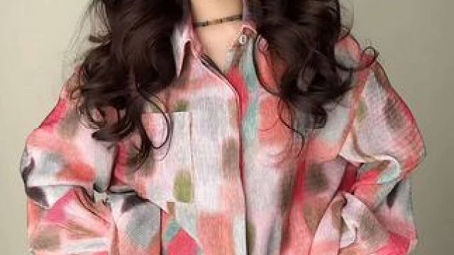 怎么没人找我聊天啊？搞集体暗恋是吧？#草莓牛奶冰淇淋手势舞 #甜妹 #手势舞