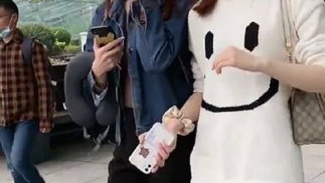 #全网笑容最治愈女孩 #车展模特 #模特美女 #邻家女孩 #舞蹈美女模特