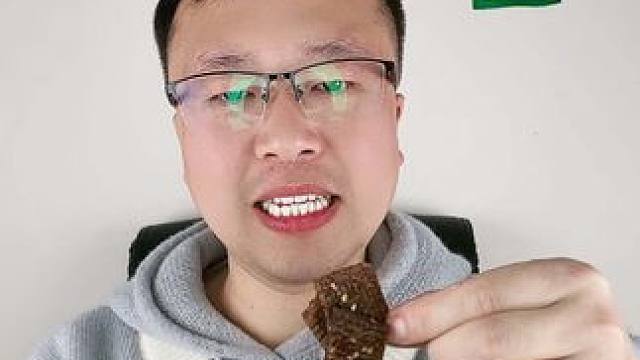 4包古怪辣条 #美食测评 #辣条 #追剧小零食 #一口吃回童年 #我有辣条