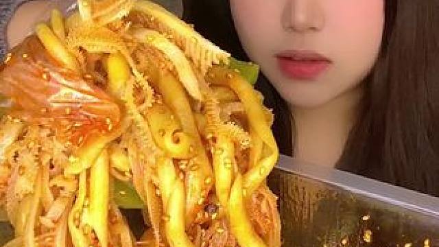 这几个肉类零食尊滴好过瘾！#好吃到停不下来 #妈呀太香了 #零食推荐 #肉类零食