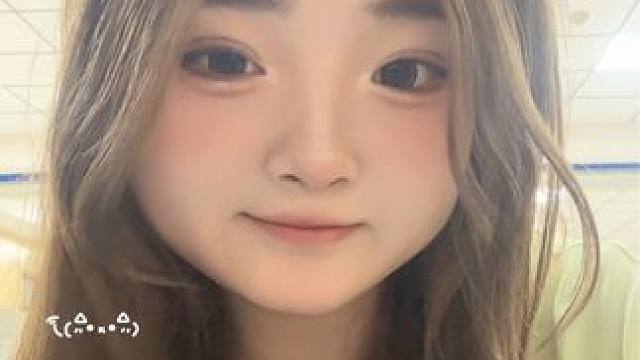 #今天长这样 #随手发一个小日常 急的我双下巴都出来了