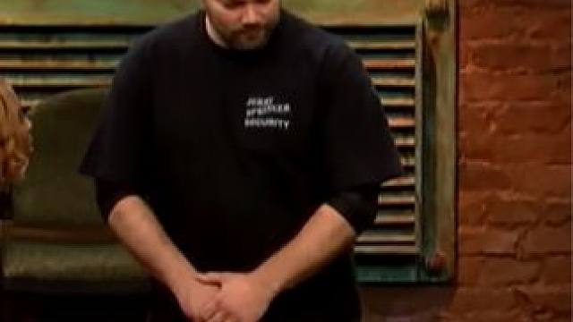 美国奇葩综艺：男人同时CG两名女性，网友：小三小四都来了#爆笑综艺 #歪果仁真会玩 #搞笑视频