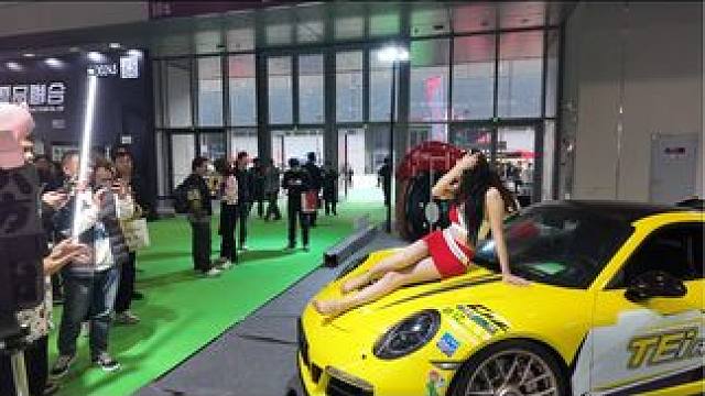 都来看车咯
展会的流量密码
#2024深圳改装车展 #车展现场 #车模 #我与汽车的日常