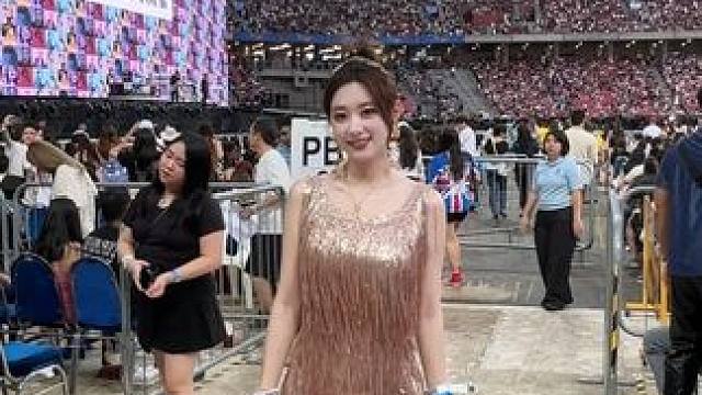 #taylor霉 #泰勒斯威夫特 #时代巡演大电影 #春天就要薄荷曼波