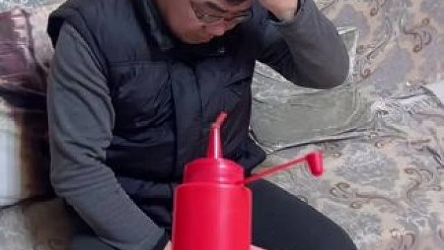 整蛊一下我爸看看