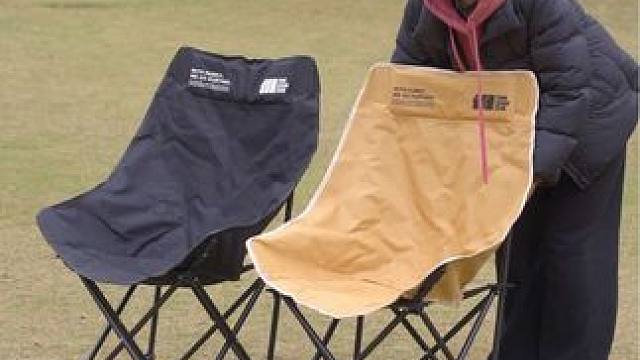 高背的月亮椅，不仅坐着舒适，还能睡午觉 #月亮椅 #高背月亮椅 #户外桌椅 #户外折叠椅子 #露营折