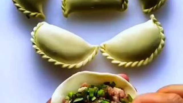 给大家分享花样饺子方法，赶紧做起来试试吧