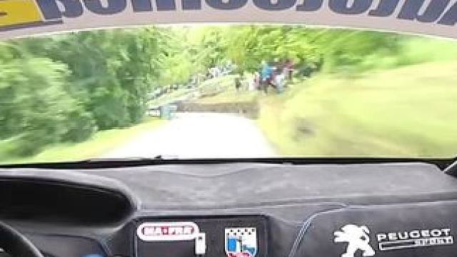 拉力赛第一视角 ，感受手动挡的极致乐趣#wrc拉力赛