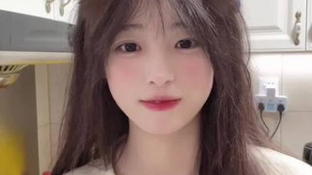 开启蓝牙 能连接你的心吗❛‿˂̵✧
 #甜妹  #黑长直