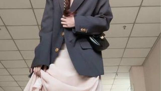 小样迷倒你了吧宝宝ა˃ ˄ ˂˶#甜妹 #浅跳一下 #甜甜的舞蹈