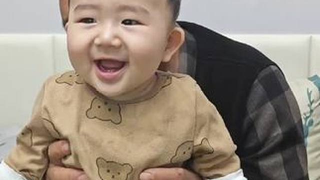 嗯这笑声不得了#宝宝魔性笑声#逗娃模式