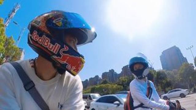 车身过线就算闯红灯了没错吧