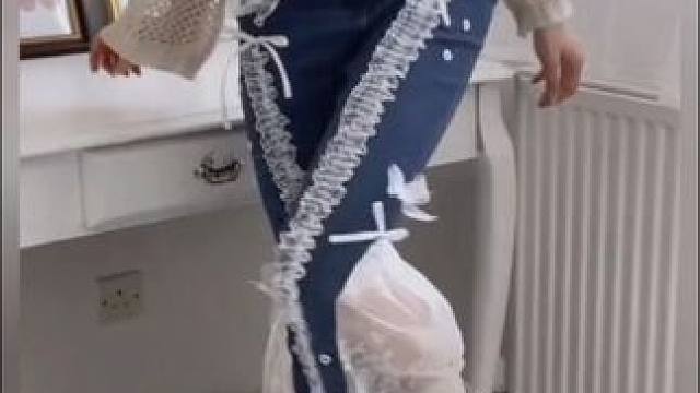 沉浸式手工制作vlog｜精致女人DIY改造牛仔裤vlog～✨☺️ 
#改造牛仔裤 #diy改造牛仔裤