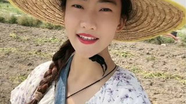 #今天的收获  #田园生活乐趣多 #挖土豆 捡不完根本捡不完哈哈