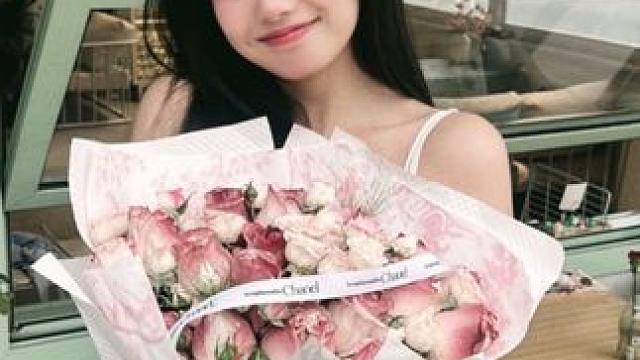 当你有个夸夸精闺蜜+宝藏滤镜belike ……#来拍照了 #拍照 #闺蜜 #滤镜