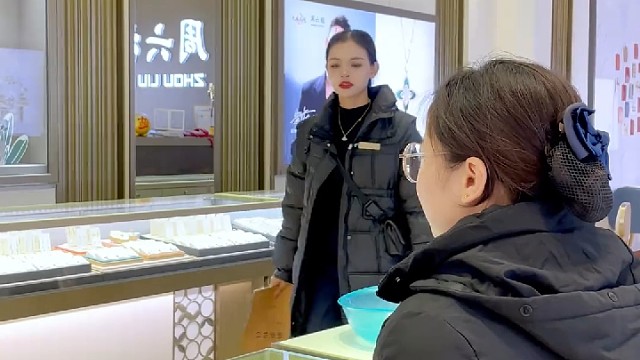 4万乘以8万等于32万有错吗？