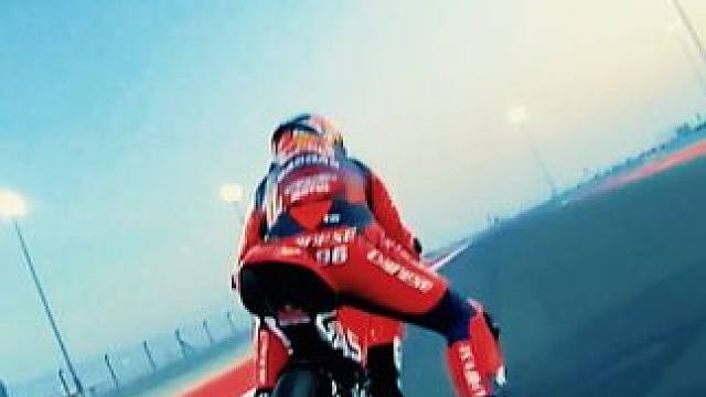 Motogp第一视角压弯进度条警告 #机车 #motogp #摩托车 #压弯 #比赛现场