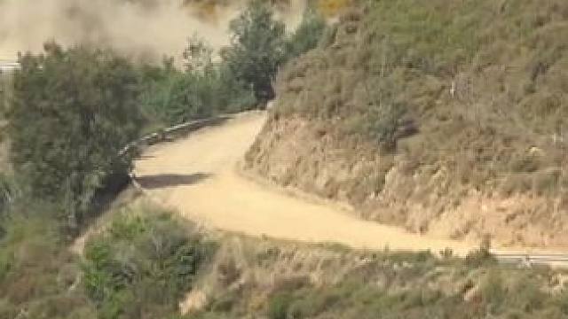 肉眼可见的大型空气动力学现场，扬起的沙土释放着无尽的魅力#wrc拉力赛