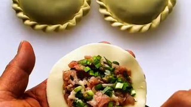 花样肉馕的做法来了，赶紧做起来试试吧