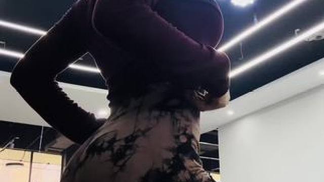 谢谢你教会我爱自己
#腰臀比 #蜜桃臀 #见人不如健身 #天蝎座 #健身