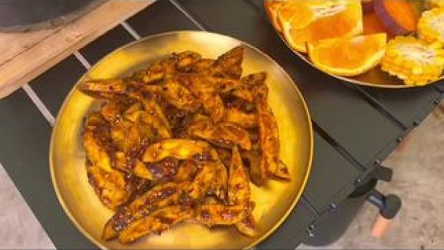 #同城好店推荐 #聚会圣地 #周末去哪玩 #暮野听风露营地 你还不来坐一下午吗？