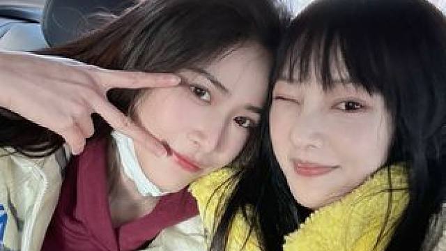 闺蜜互相化妆挑战（下）  
互画不知道 互损跟呼吸一样简单