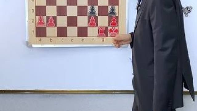 #国际象棋 #国际象棋的玩法 #象棋 #思维训练 #开发大脑 @DOU+小助手